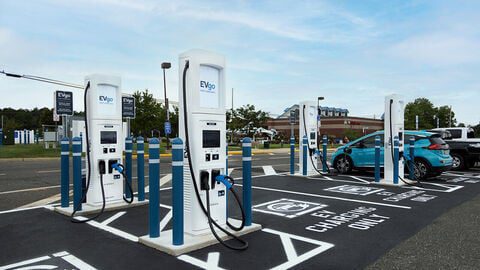 Electric vehicle fast-charging station open on AC Expressway